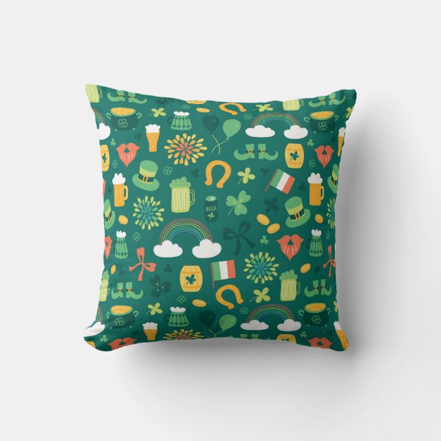 Cute Irish Icon Pattern Throw Pillow (Front)
