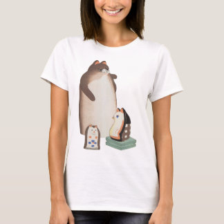 Cute Japanese Cat Family kawaii Kokeshi T-Shirt
