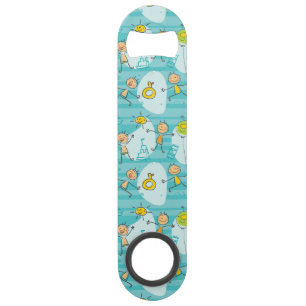 Cute kids playing on the beach pattern bar key
