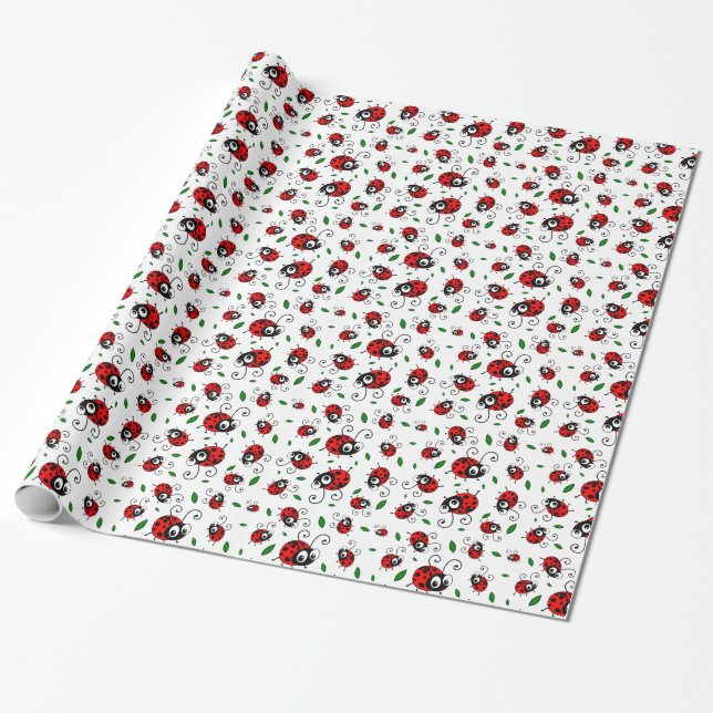 Cute ladybug pattern wrapping paper (Unrolled)