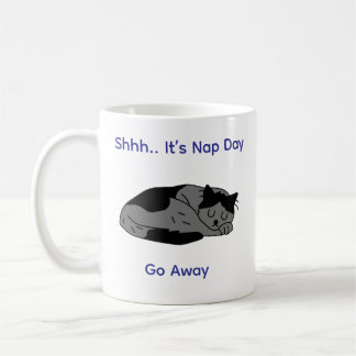 "Cute Lazy Cat Coffee Mug – Nap Day Vibes"