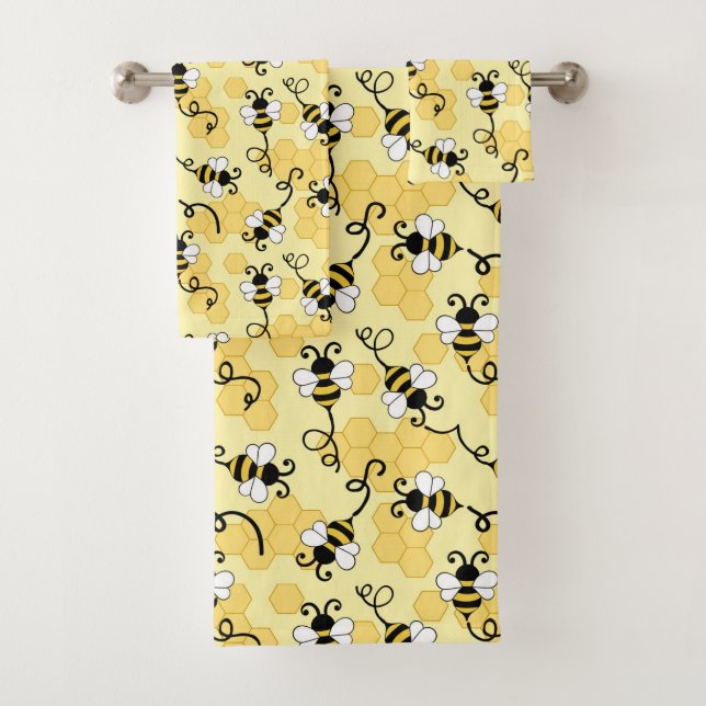 Cute little bees pattern bath towel set (Insitu)