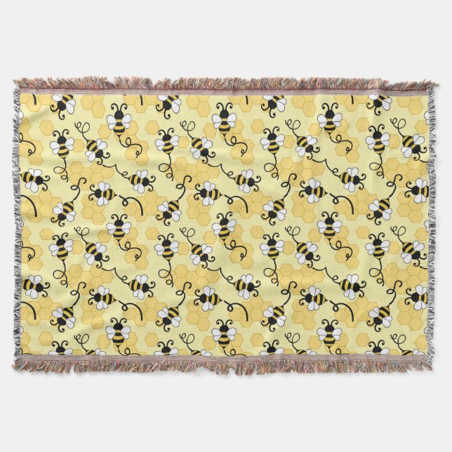 Cute little bees pattern throw blanket (Front)