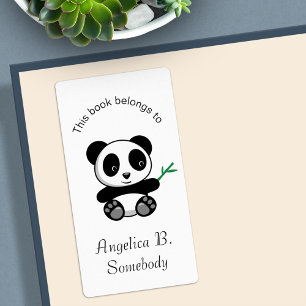 Cute Little Panda avec une plaque d'emballage en b