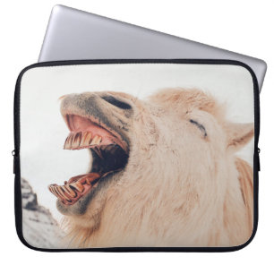 CUTE LLAMA ALPACA LAUGHING LAPTOP SLEEVE