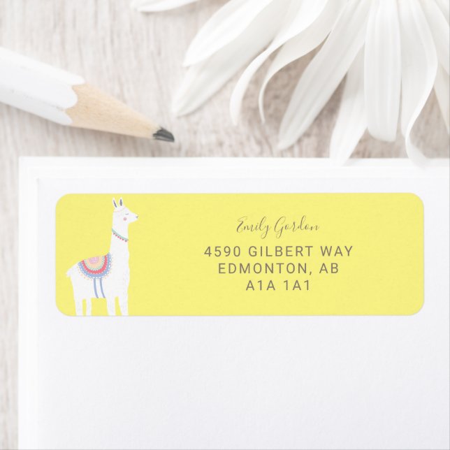 Cute Llama baby shower jaune genre neutre brun (En situation)