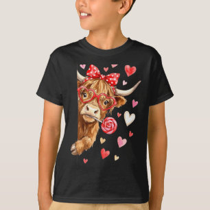 Cute Lollipop Highland Cow Valentines Day Heart Su T-Shirt