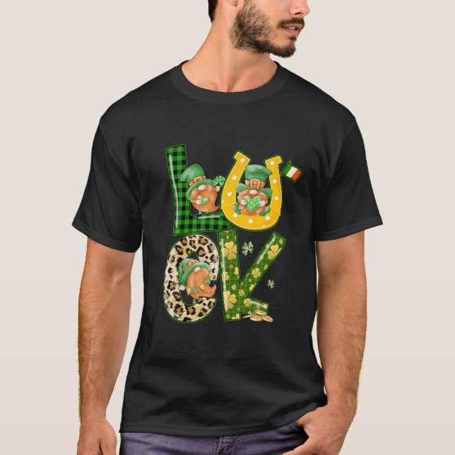 Cute Lucky Gnome Shamrock Happy St Patricks Day Fa T-Shirt (Front)
