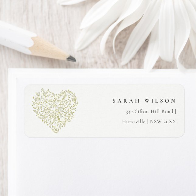 Cute Minimal Dusky Green Floral Heart Adresse (En situation)
