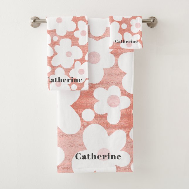 Cute Modern Retro Daisy Motif rose Nom (En situation)