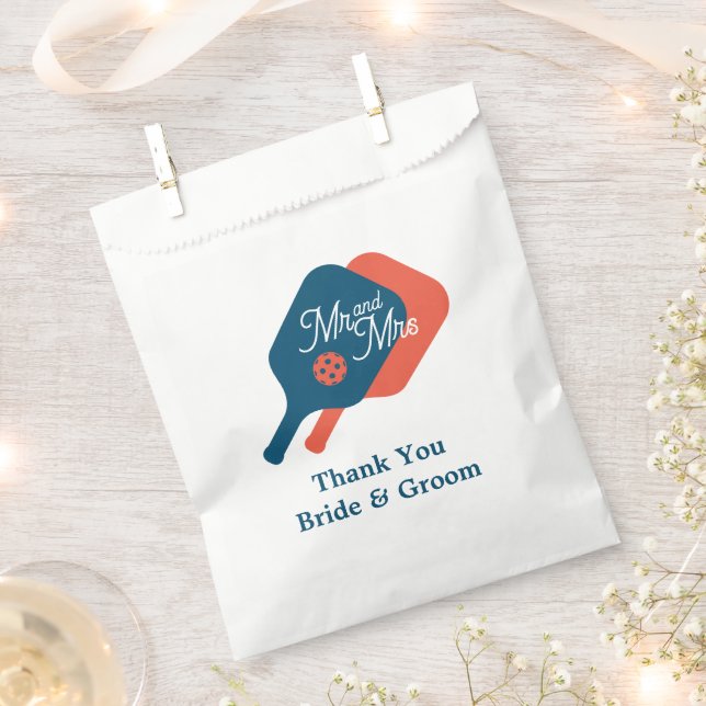 Cute Mr & Mrs pickleball theme wedding favour bags (Clipped)