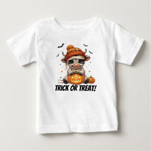 Cute Mummy Highland Cow Kids Halloween T-shirt