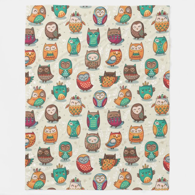Cute Owl Pattern Fleece Blanket (Front)