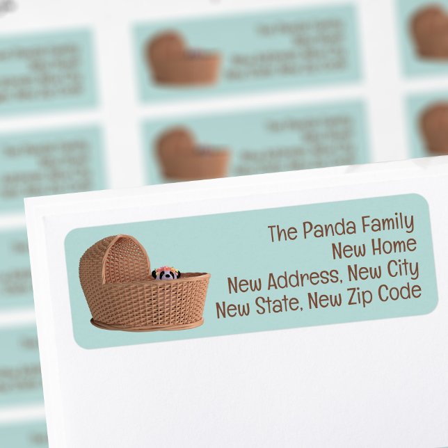 Cute Panda Bear Nouveau Accueil Retour Adresse Éti (A cute panda has moved into a new baby basket. Add your new address details to these cute labels)
