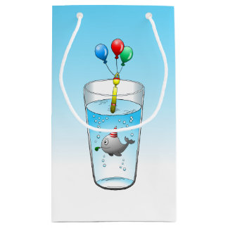 Cute party-ready whale small gift bag