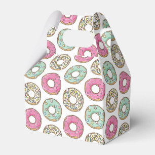 Cute Pastel Coloured Icing Doughnuts Pattern Favor Box