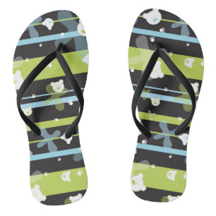 Cute pattern with little bears flip flops