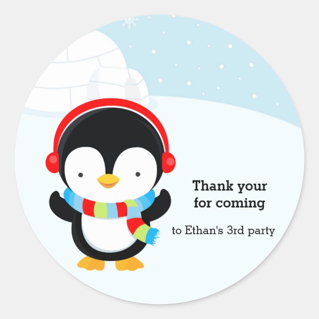 Cute penguin classic round sticker (Front)