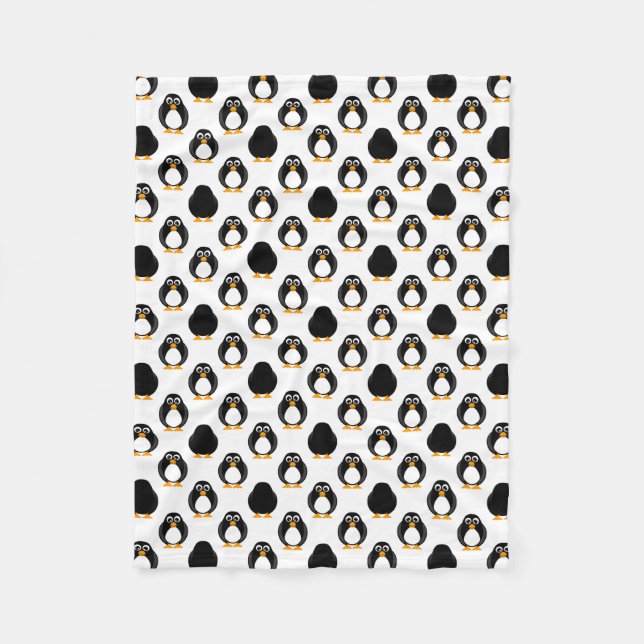 Cute Penguin Pattern Fleece Blanket (Front)