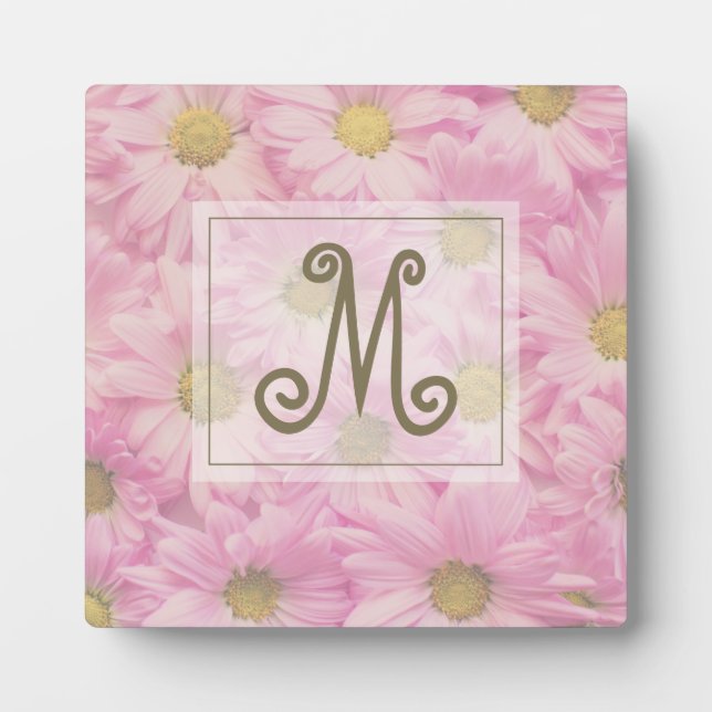 Cute Pink Daisy Custom Gold Initial Plaque (Front)