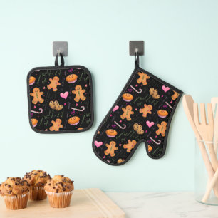 Cute pink gingerbread and peppermint candy  oven mitt & pot holder set