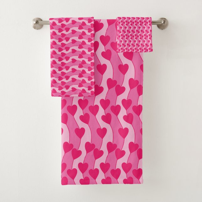 Cute Pink Hearts Pattern Bath Towel Set (Insitu)
