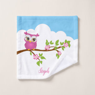 Cute pink owl on a branch bath towel set