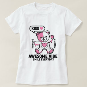 Cute Pink Teddy Bear Saying Kiss – Kawaii Love Bea T-Shirt