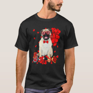 Cute Pug Dog Funny Heart Valentine's Day Dog Mom D T-Shirt
