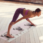 Cute Pugs Dogs Modern Pink Personalized Name Yoga Mat<br><div class="desc">Cute Pugs Dogs Modern Pink Personalized Name Yoga Mat perfect as a gift for those that enjoy yoga,  meditation,  pilates,  fitness,  exercise,  sports,  gym,  athletes,  swimmers and much more. Give a personalized gift to family and friends for birthdays,  Christmas,  Mother's Day,  holidays and more. Designed by Evco Studio www.zazzle.com/store/evcostudio</div>