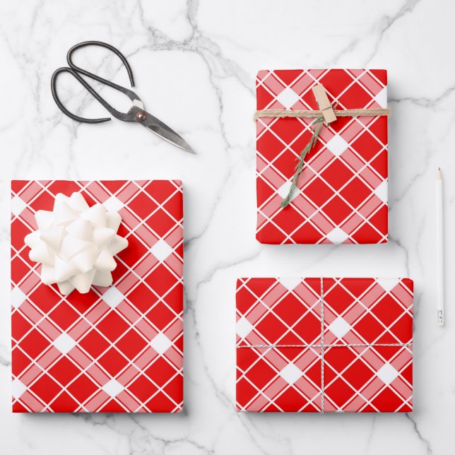 Cute red plaid tiled pattern  wrapping paper sheet (Front)