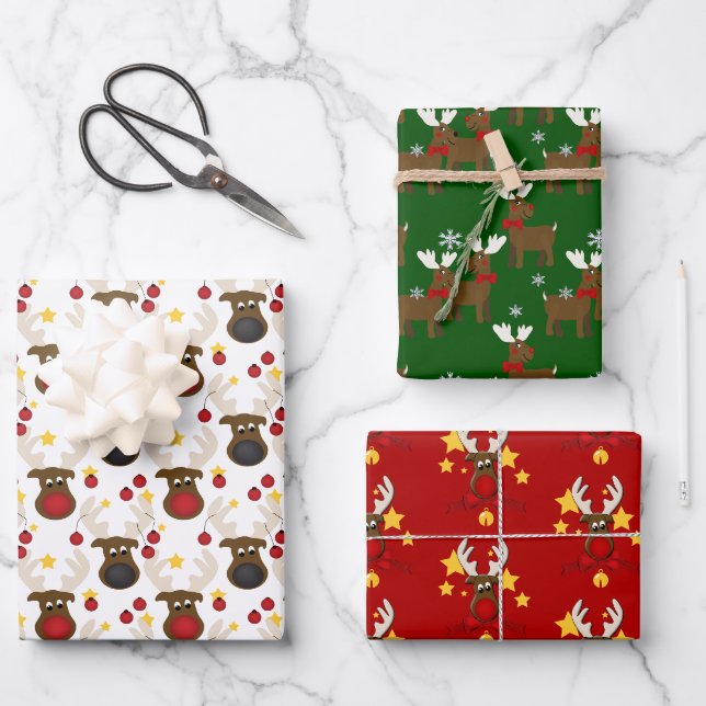 Cute Reindeer Christmas Wrapping Paper Sheet (Front)