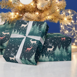Cute Reindeer Traditional Christmas Gift Wrap