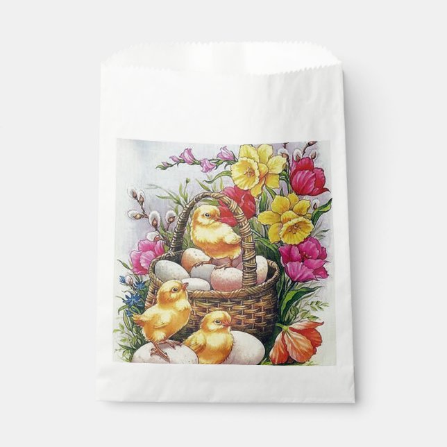Cute retro vintage Easter chicks Favour Bag (Front)