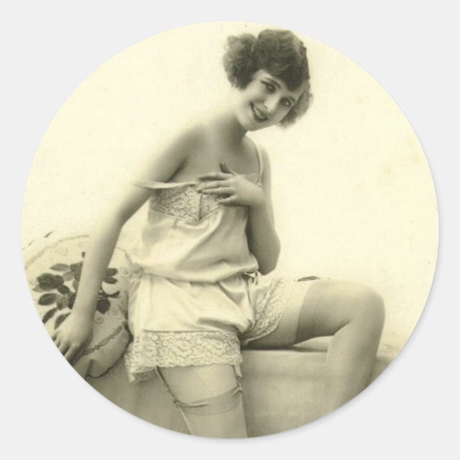 Cute risque flapper girl 1920's photo classic round sticker (Front)