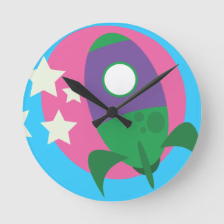 Cute rockets round clock