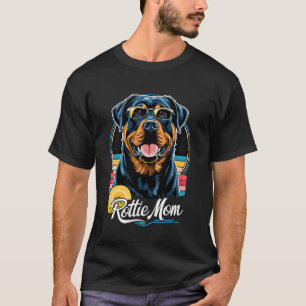 Cute Rottweiler Design For Women Rottie Mom Rottwe T-Shirt