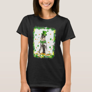 Cute Schnauzer Dog St Patricks Day Irish Shamrock  T-Shirt