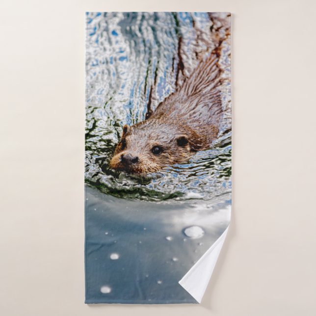 CUTE SEAL SWIMMING BATH TOWEL (Bath Towel)