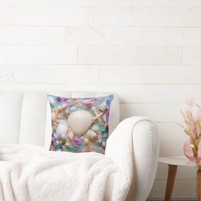 Cute seashell pattern beach house style  throw pillow (Couch)