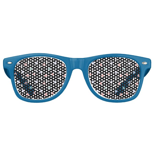 Cute Shamrock Hearts Lucky Love Pattern Retro Sunglasses (Front)