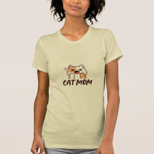 Cute simple design womens cat lover mom  T-Shirt