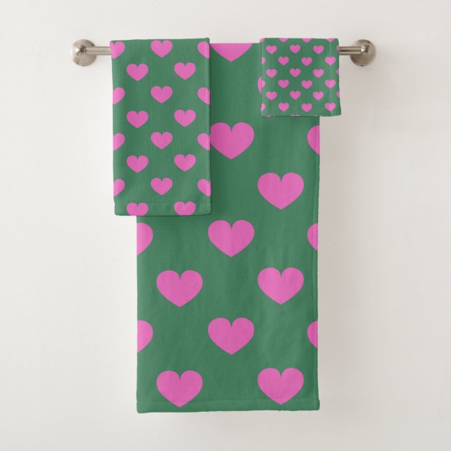 Cute Simple Preppy Pink and Green Heart Pattern (En situation)