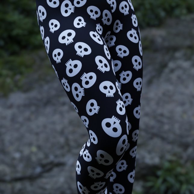 Cute Skull Pattern Goth Halloween Leggings (Cute skull pattern leggings perfect for Halloween fun!)