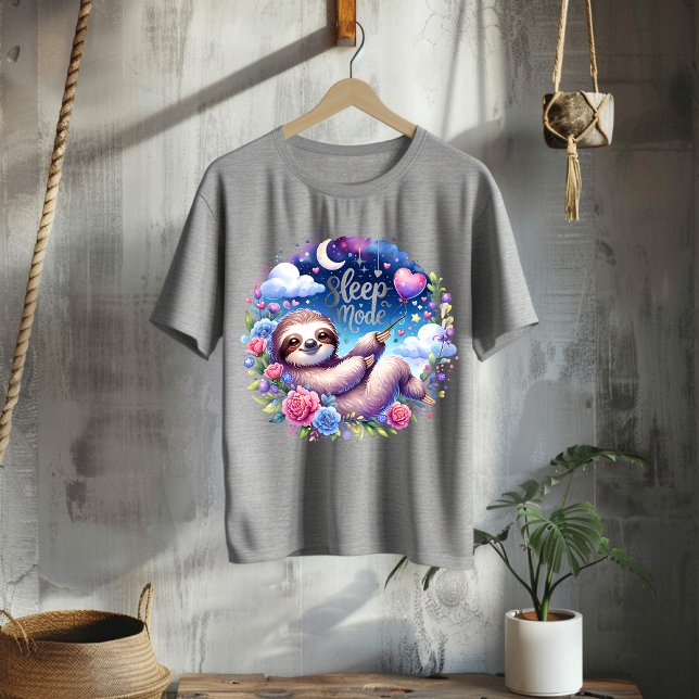 Cute Sleep Mode Sloth Night Sky T-Shirt (Créateur téléchargé)