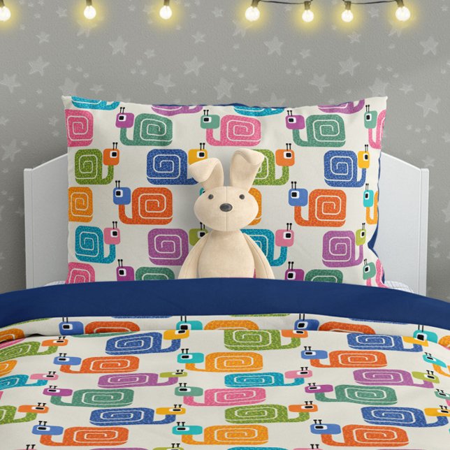 Cute Snail Pattern on Cream Pillowcase (Creator Uploaded)