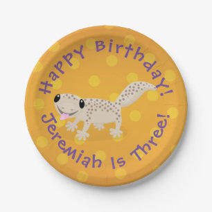 Cute spotted tan gecko cartoon illustration paper plate
