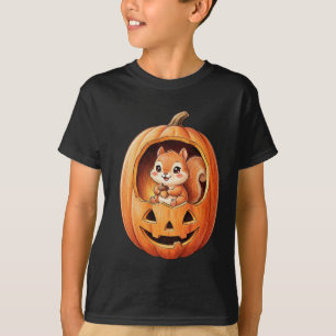 Cute Squirrel inside Halloween Pumpkin Jack o Lant T-Shirt