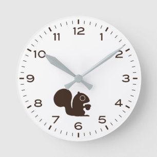 Cute Squirrel with Hours and Minutes Round Clock