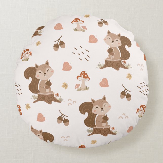 Cute Squirrel Woodland Forest Pattern Round Pillow (Front)